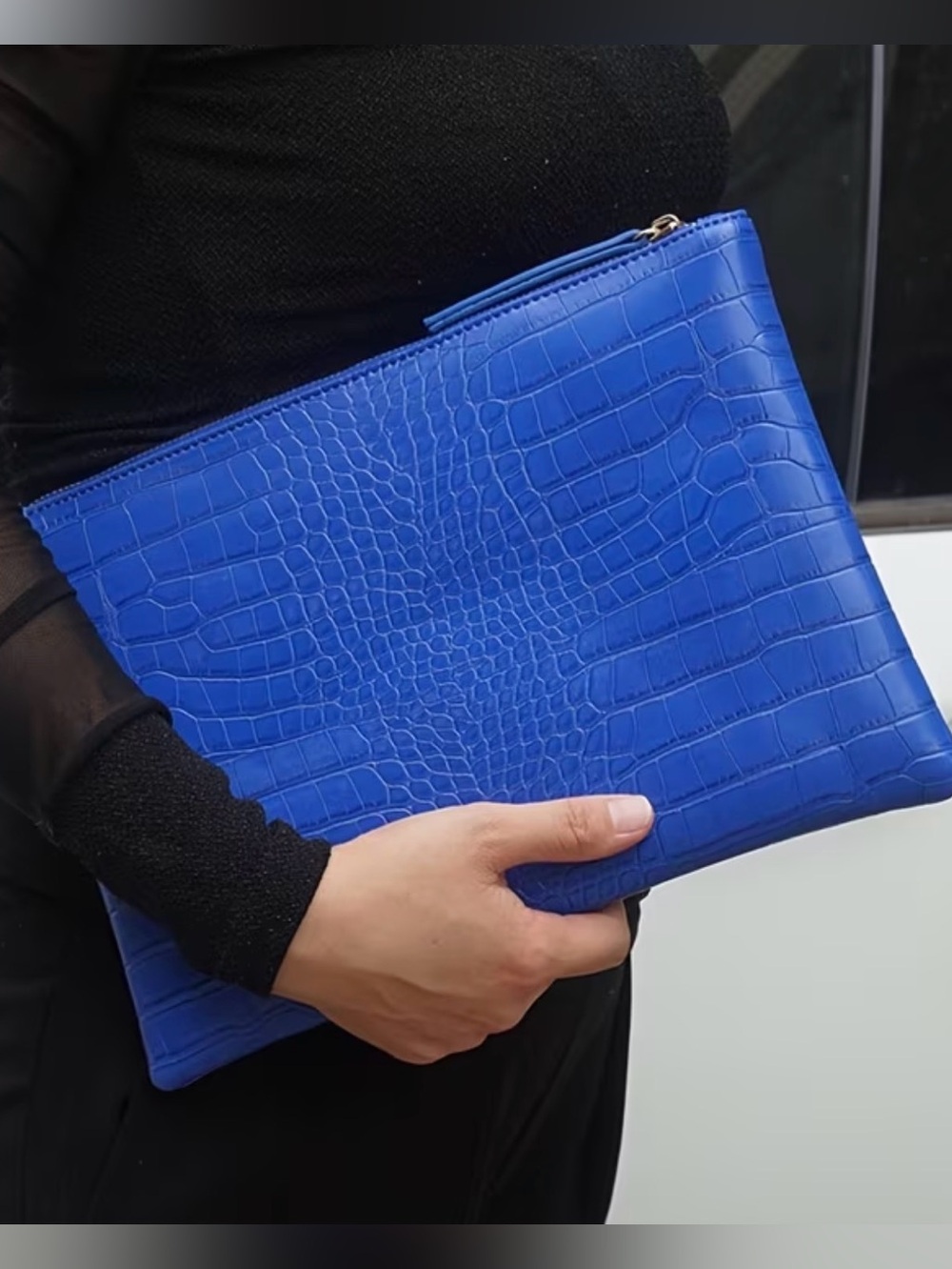 NWT Vici Dias Blue Crocodile Envelope Clutch Bag